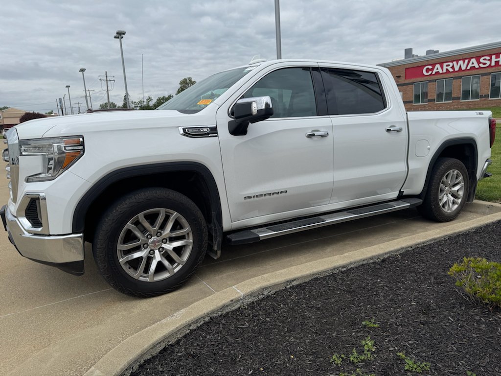 2020 GMC Sierra 4WD Crew Cab Short Box SLT's photo