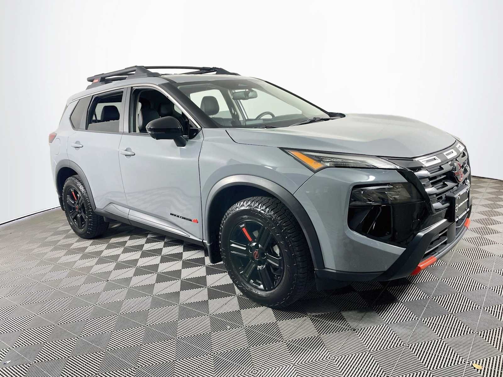 Certified Used 2025 Boulder Gray Pearl Nissan Rock Creek image 3
