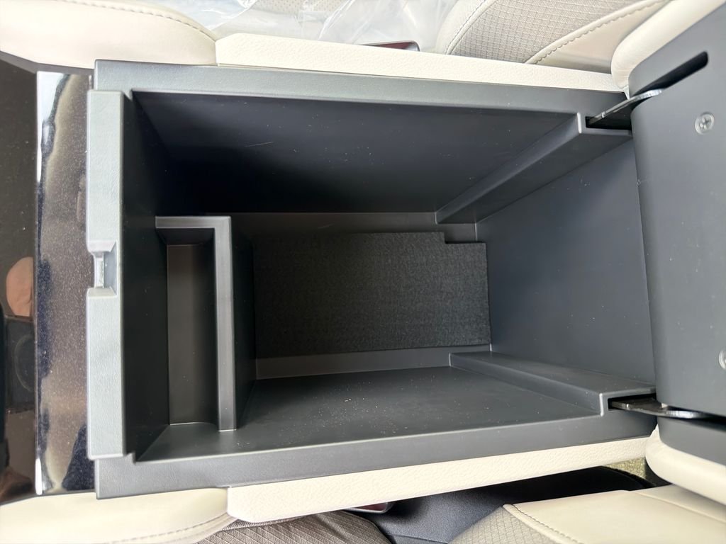 New 2026 Nissan Pathfinder SL 4D Sport Utility