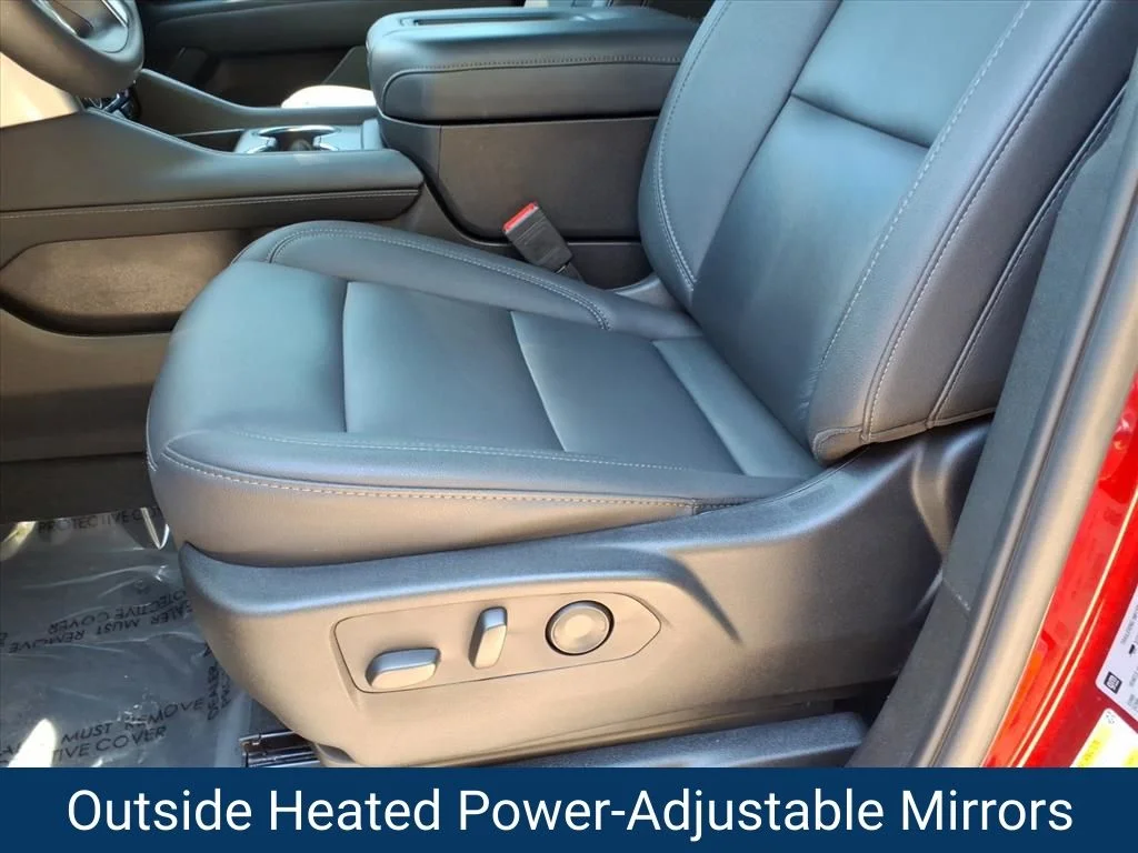 Used 2024 Red Chevrolet Z71 image 20