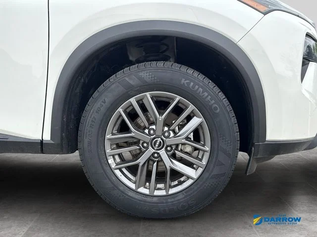 Used 2024 White Nissan S image 24