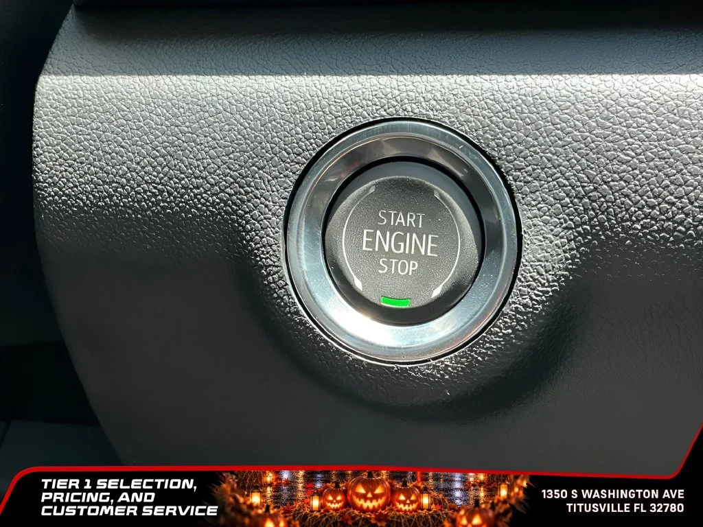 New 2027 Ebony Twilight Metallic GMC Elevation image 36
