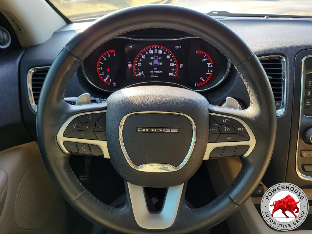 Used 2015 White Dodge SXT image 30
