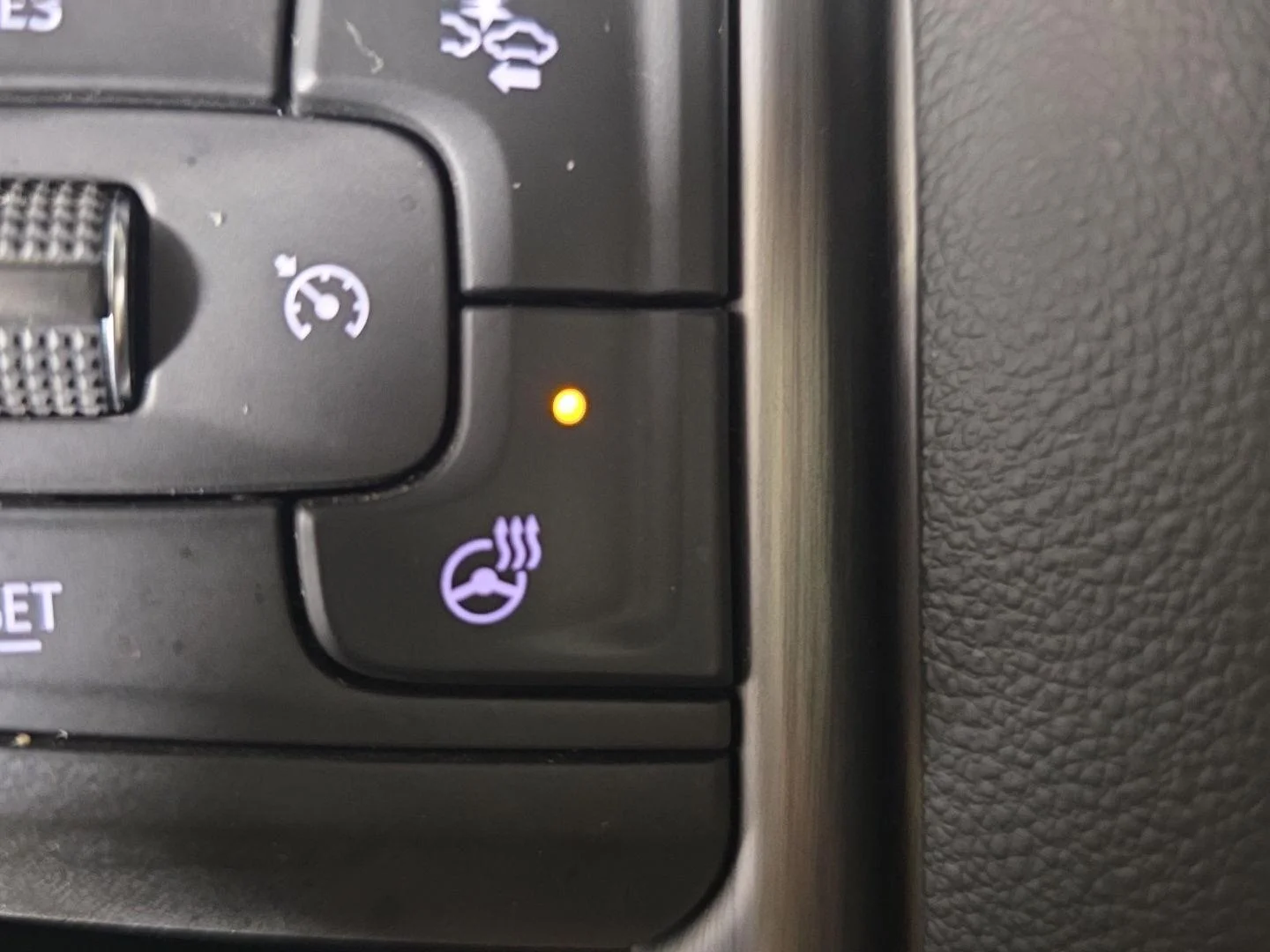 Used 2021 Pacific Blue Metallic GMC Denali image 23