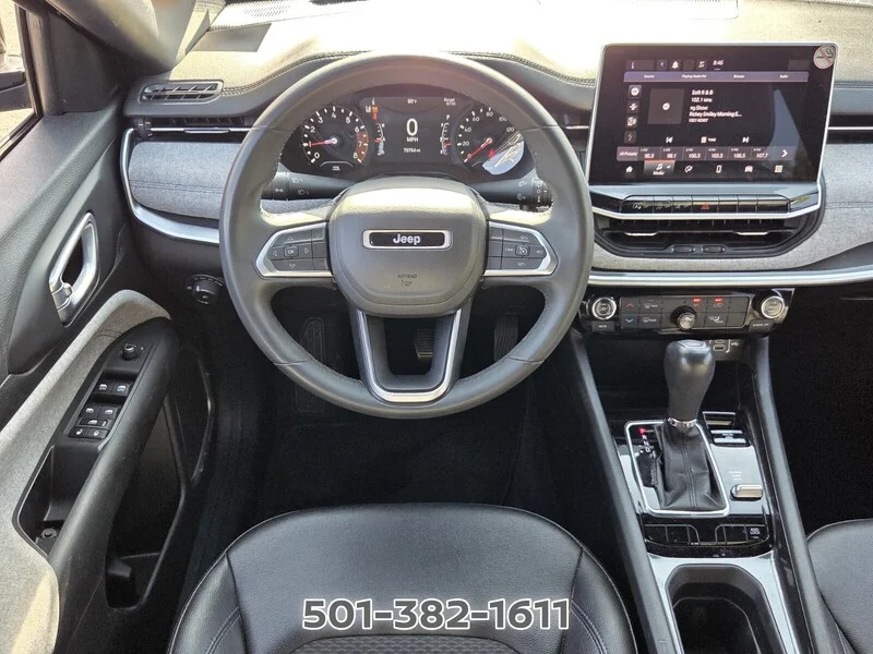 Used 2024 Baltic Gray Metallic Clearcoat JEEP LATITUDE 4X4 image 12