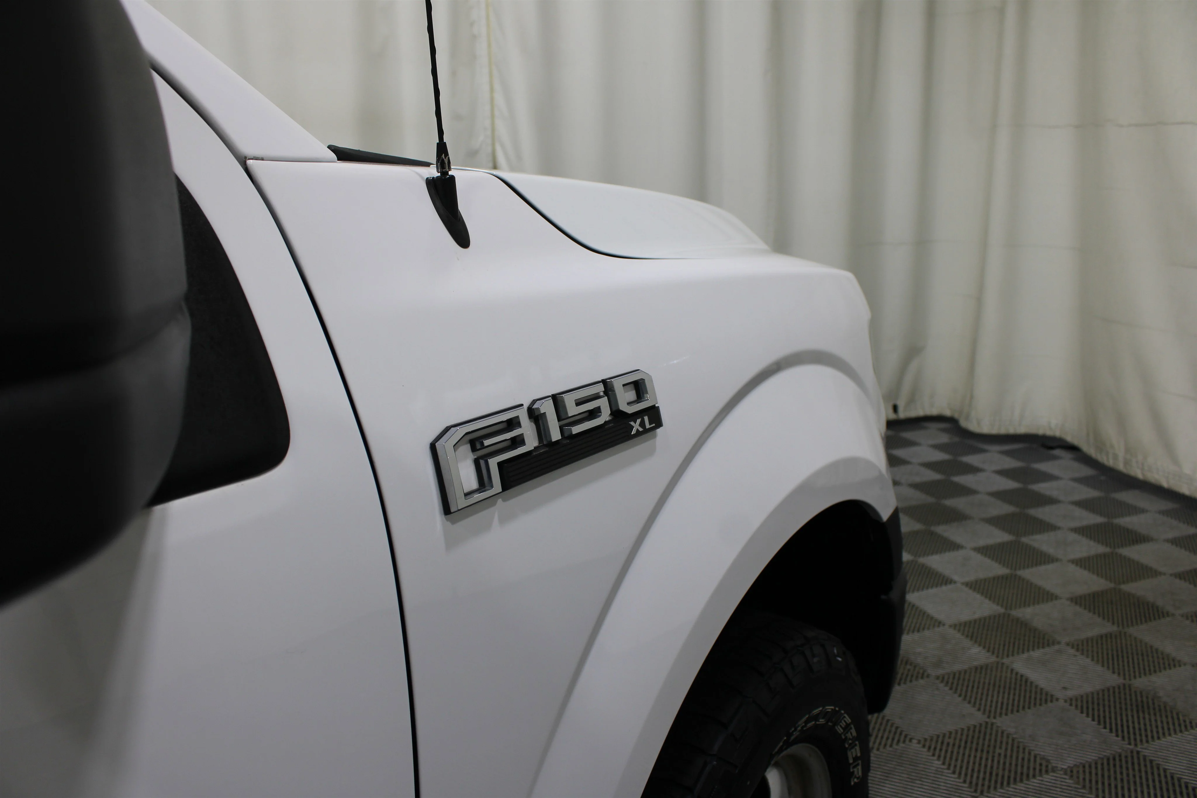 2017 Ford F-150 XL - Photo 26