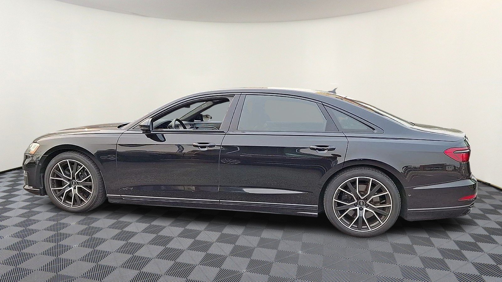 Used 2021 Mythos Black Metallic - 0E0E Audi 60 TFSI quattro Tiptronic image 5
