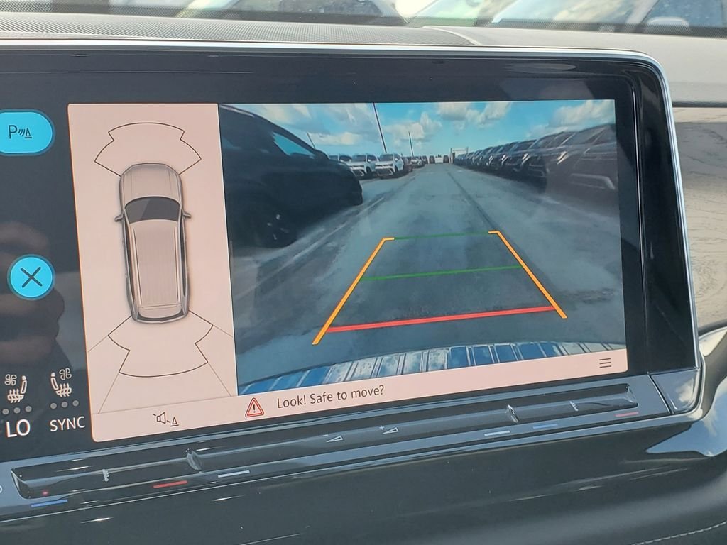 New 2026 Gray Volkswagen SE w/Technology image 10