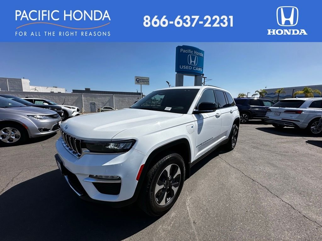 2022 Jeep Grand Cherokee 4xe 4x4's photo