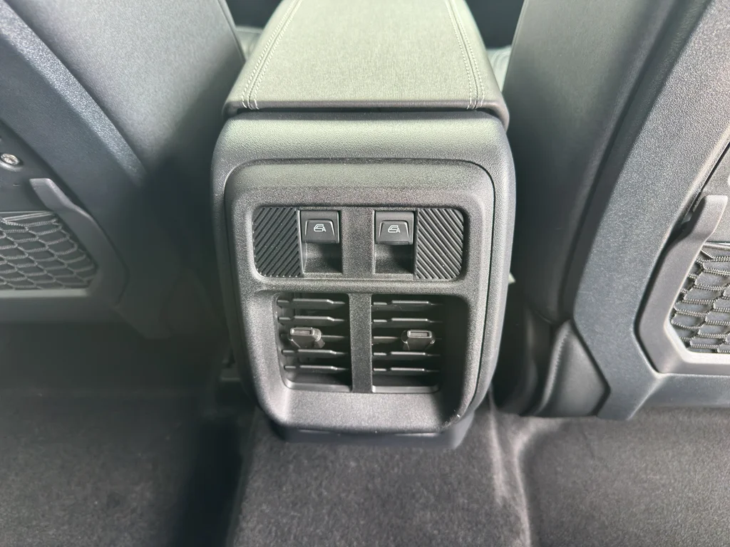 New 2026 Desert Sand Ford Big Bend® image 27