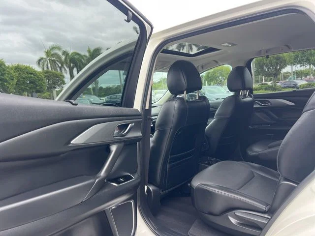 Used 2020 White Mazda Touring image 30
