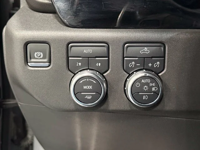 Used 2024 Silver GMC Elevation image 14