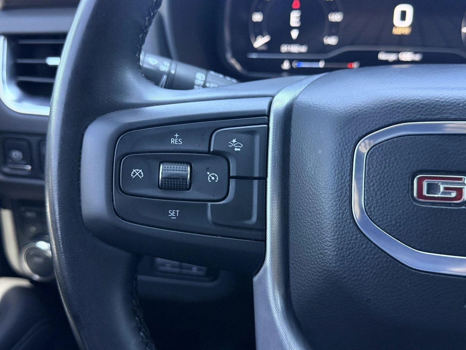 Used 2024 Midnight Blue Metallic GMC SLE image 24
