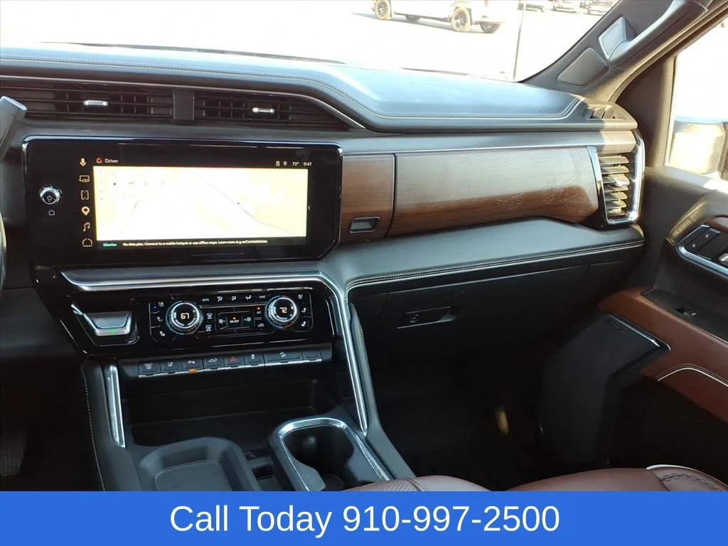 Used 2024 Onyx Black GMC Denali Ultimate image 13