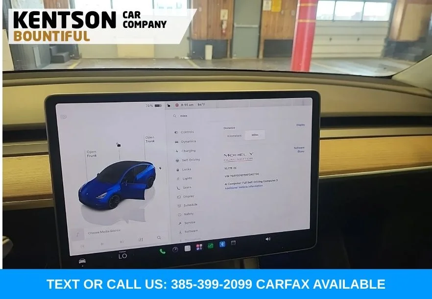 Used 2022 Blue Tesla Performance image 4