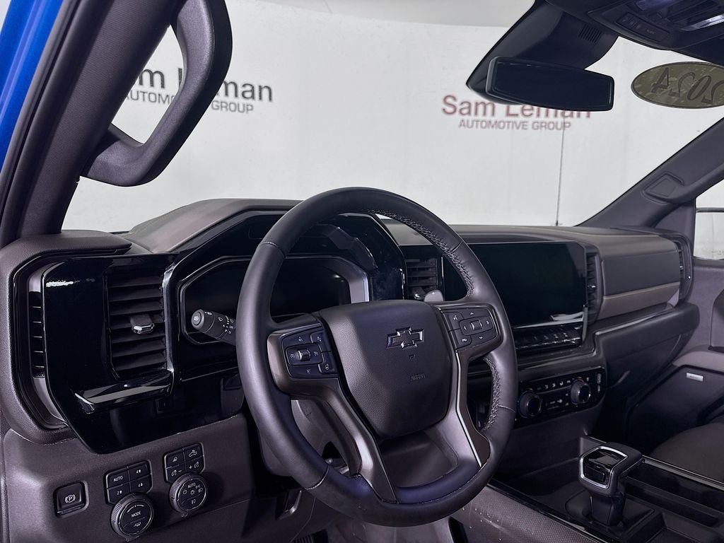 2024 Chevrolet Silverado 1500 ZR2 - Photo 12