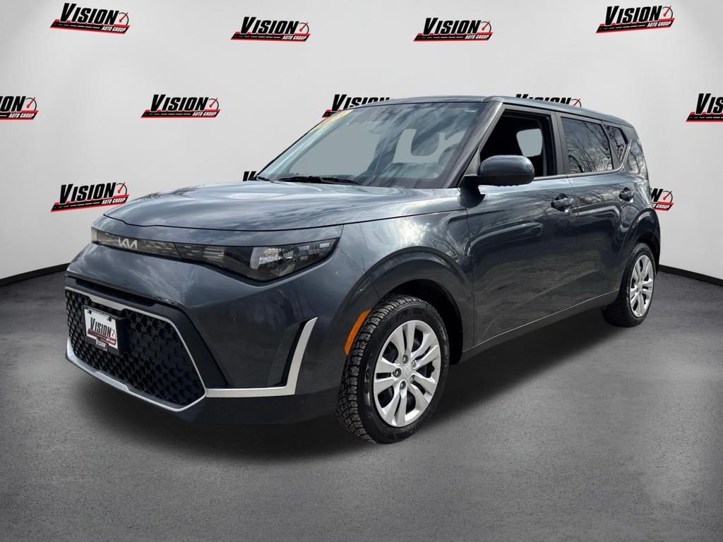 2023 Kia Soul LX