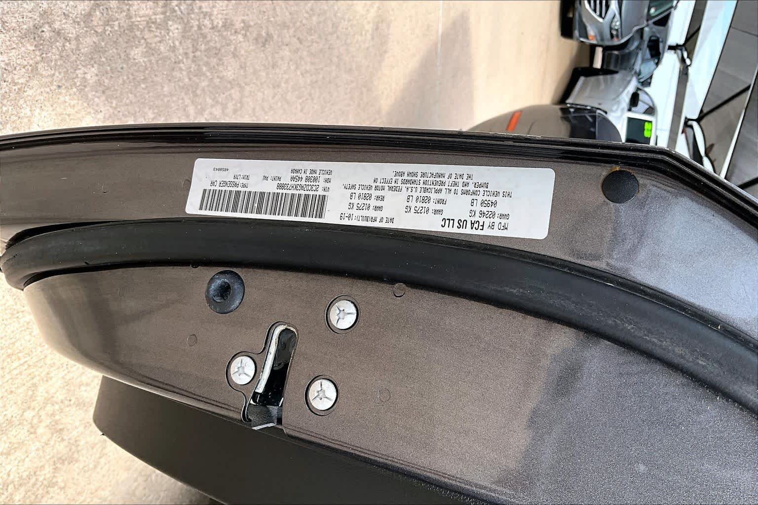 Used 2019 Granite Pearlcoat Dodge SXT image 17