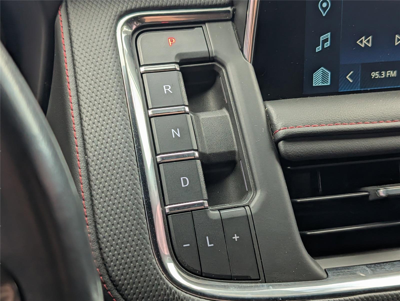Used 2022 Dark Ash Metallic Chevrolet RST image 24