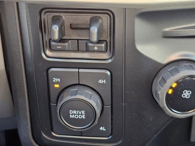 New 2024 Oxford White Ford F-550® XL image 9