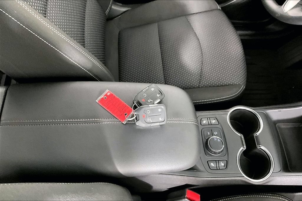 2024 GMC Terrain SLE - Photo 32
