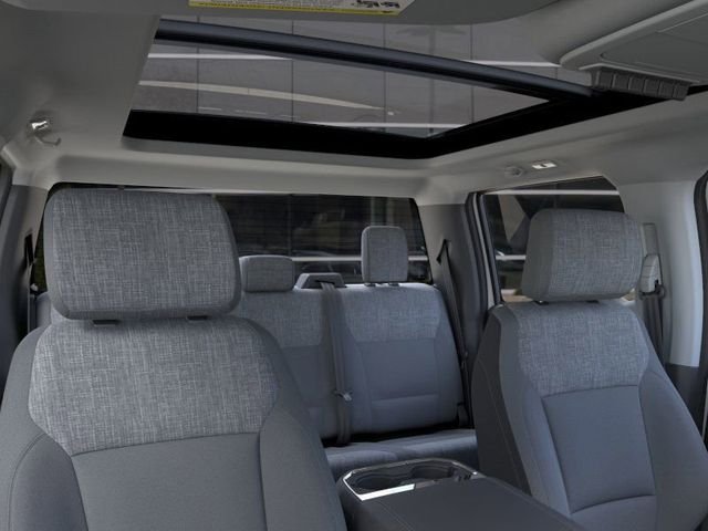 New 2026 Oxford White Ford XLT image 37