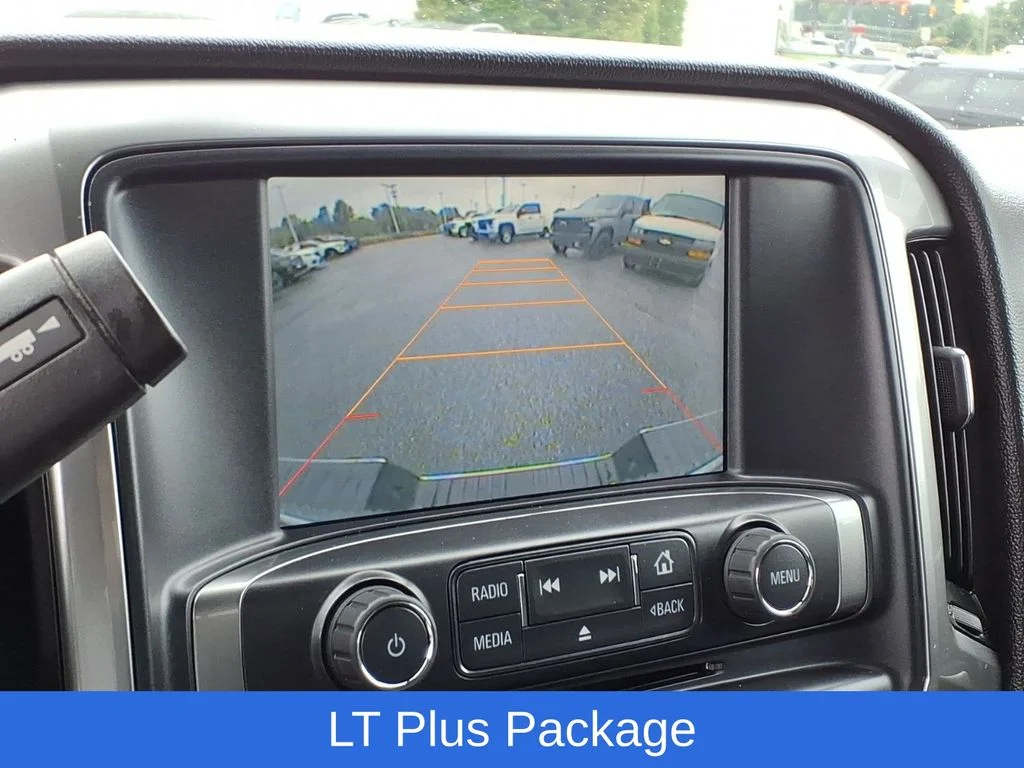 Used 2015 Silver Chevrolet LT image 8