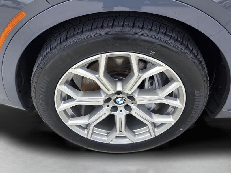 Used 2026 Copper Metallic BMW XDRIVE40I SPORTS ACTIVITY VEHICLE image 9