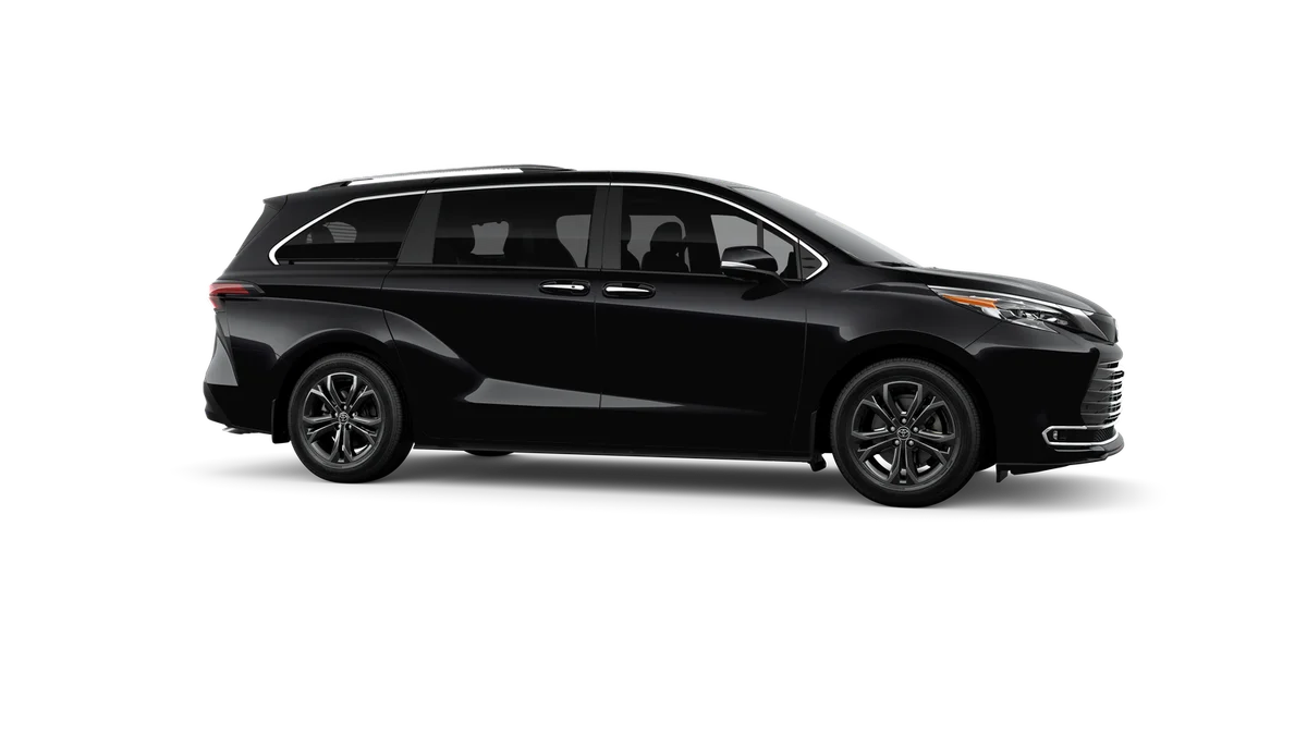 New 2026 Midnight Black Metallic Toyota Platinum image 13
