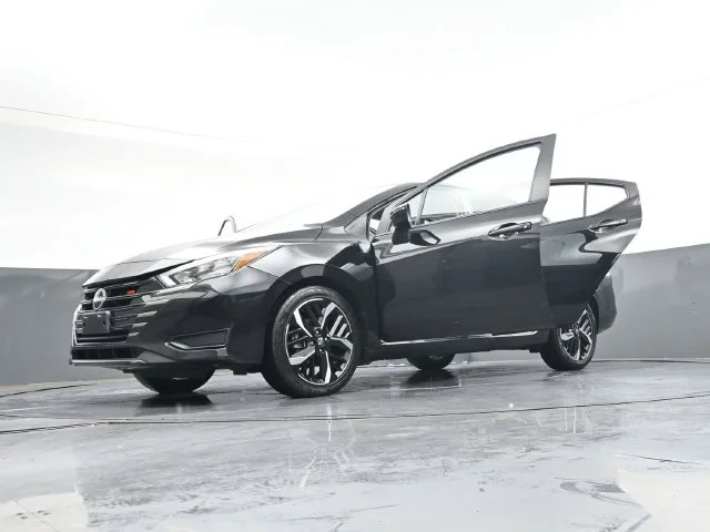 Used 2024 Black Nissan 1.6 SR image 44