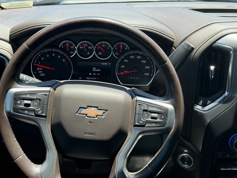 Used 2019 SHADOW GRAY METALLIC Chevrolet LTZ image 9