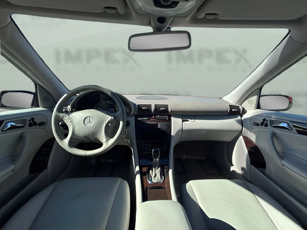 Used 2004 Red Mercedes-Benz C 320 image 12