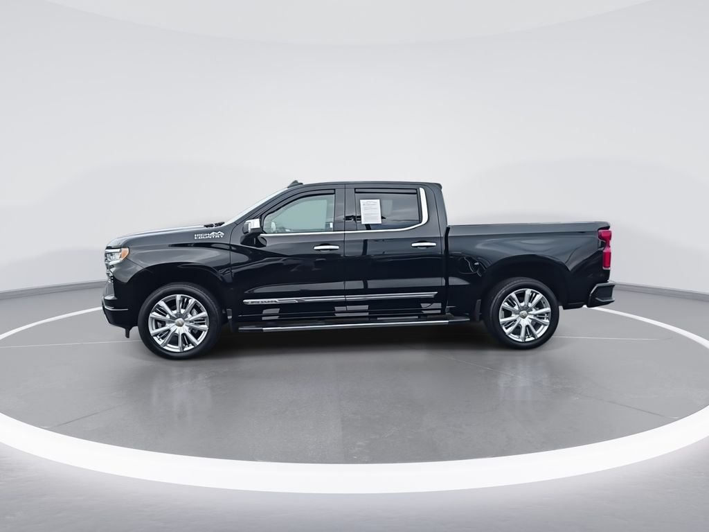 Used 2024 Black Chevrolet High Country image 5