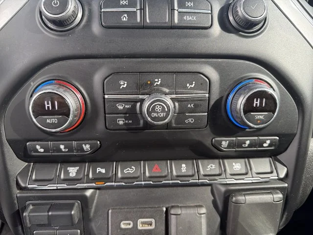 Used 2020 Black Chevrolet LTZ image 27