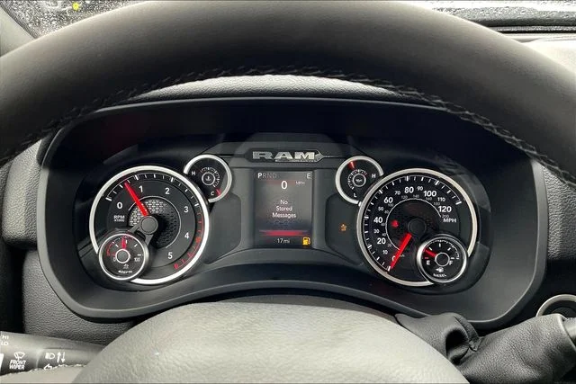 2025 RAM 2500 Big Horn - Photo 16