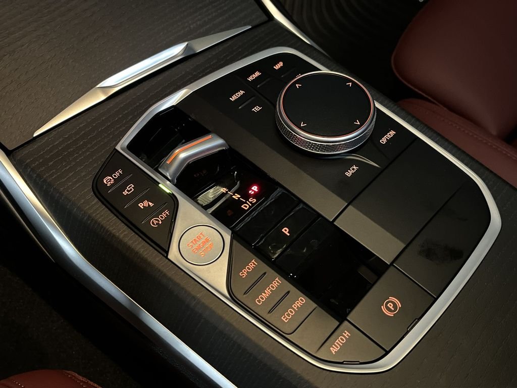 New 2026 White BMW 330i xDrive image 20