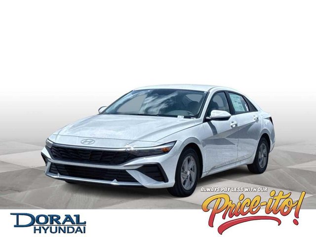 2026 Hyundai ELANTRA SE