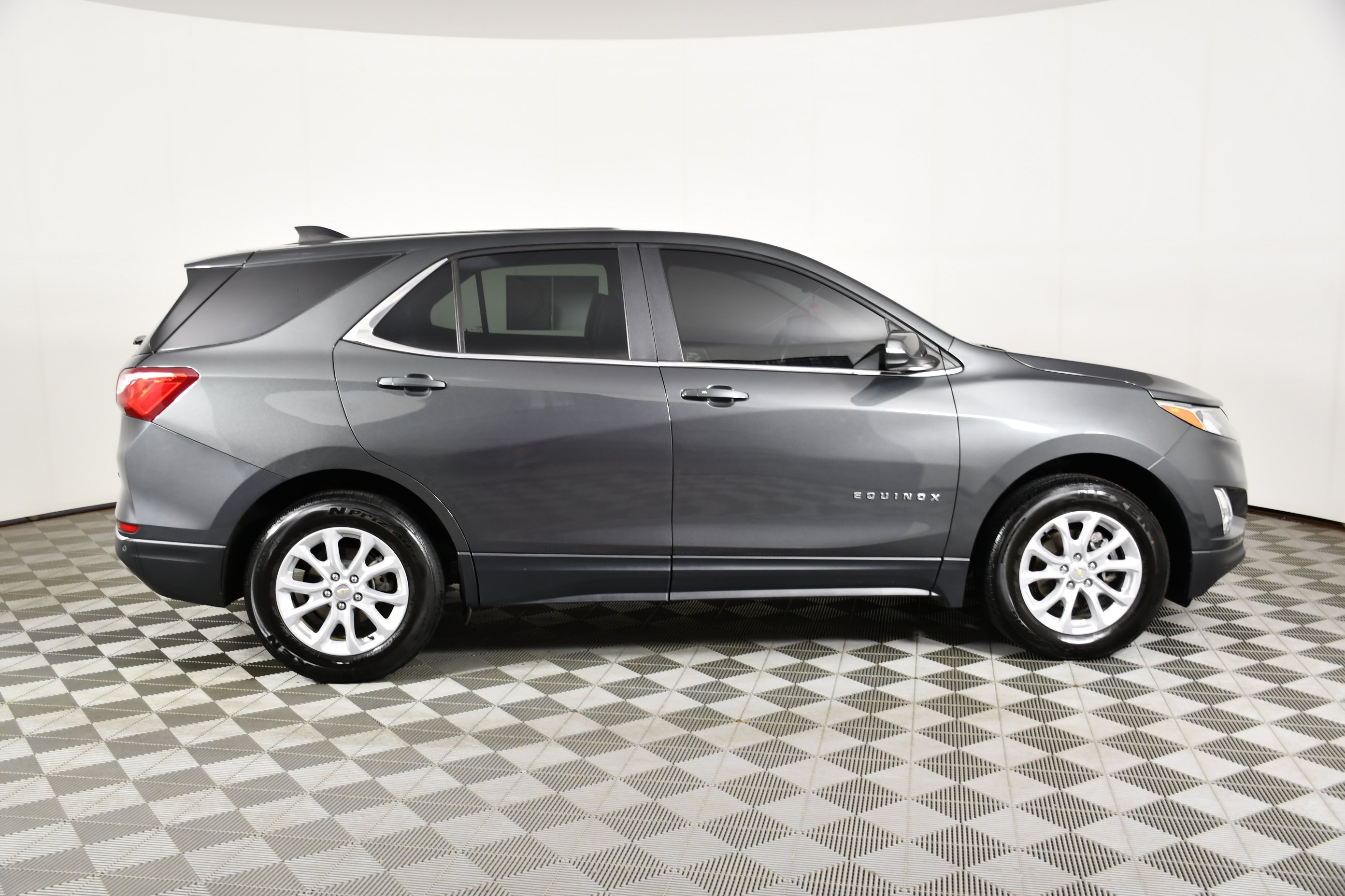Used 2021 Nightfall Gray Metallic Chevrolet LT image 5