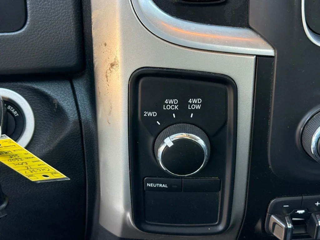 Used 2018 White Ram SLT image 22