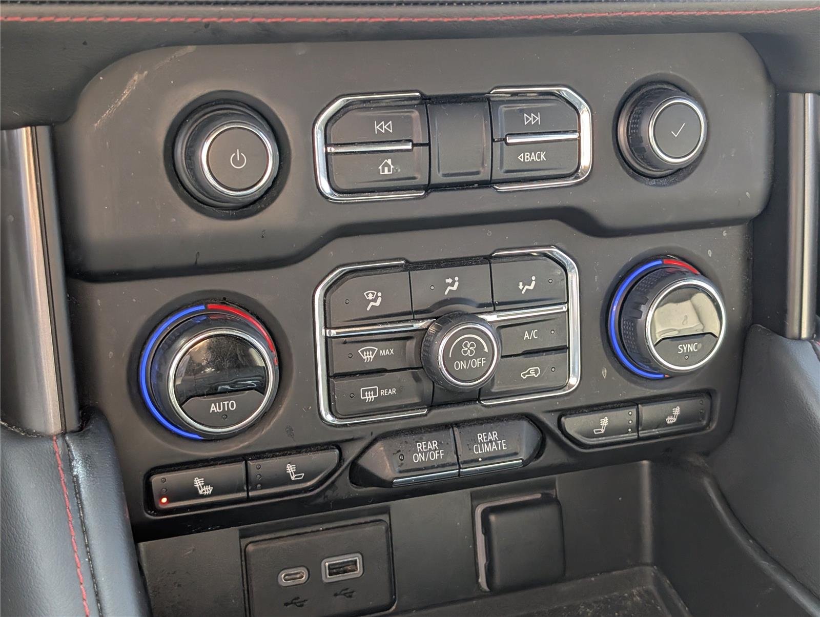 Used 2023 Summit White Chevrolet RST image 17