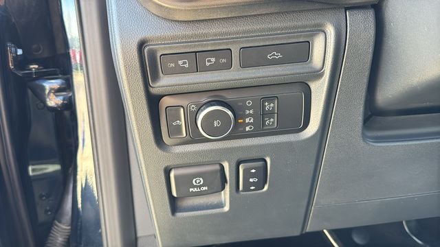 Used 2022 Blue Ford Tremor image 21