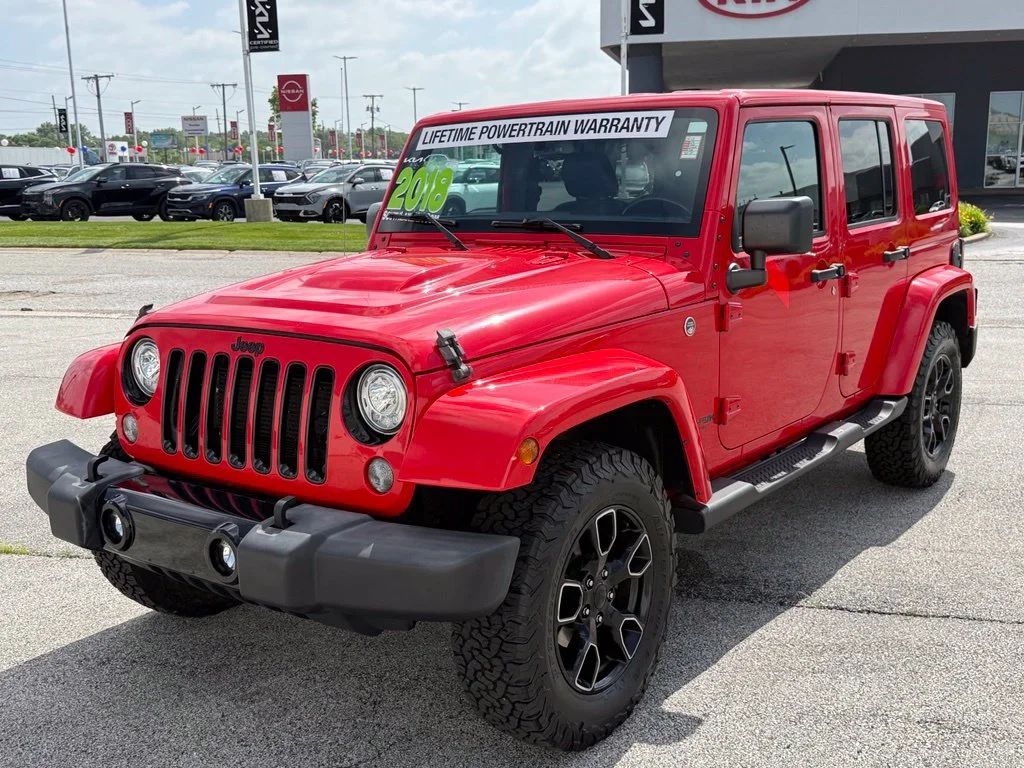 Used 2018 Red Jeep Unlimited Sahara image 4