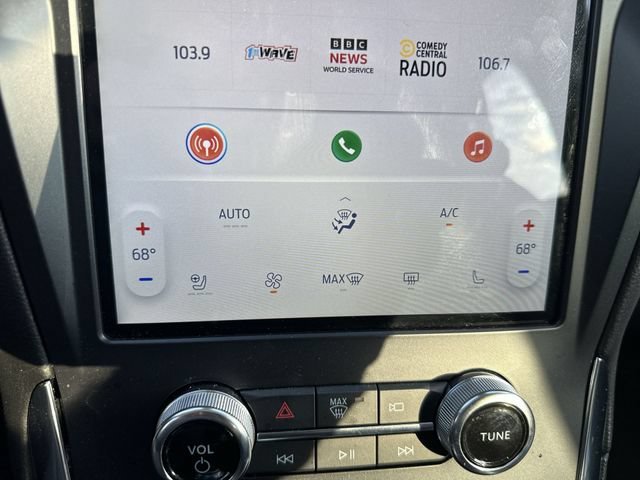 2024 Ford Edge Titanium - Photo 18