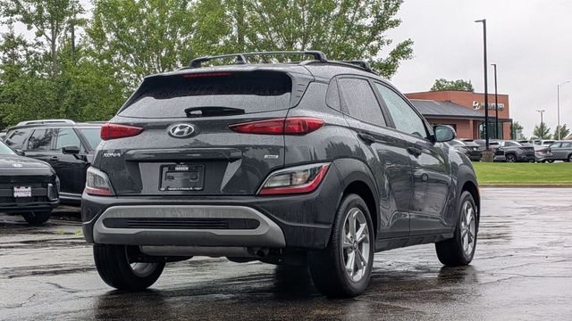 Used 2023 Gray Hyundai SEL image 7