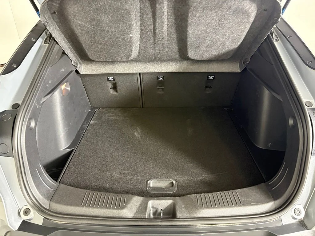 Used 2025 Gray Buick Preferred image 21