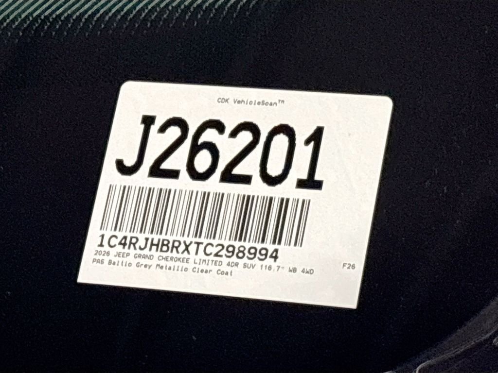 New 2026 Baltic Gray Metallic Clear-Coat Exterior Paint Jeep Limited image 25
