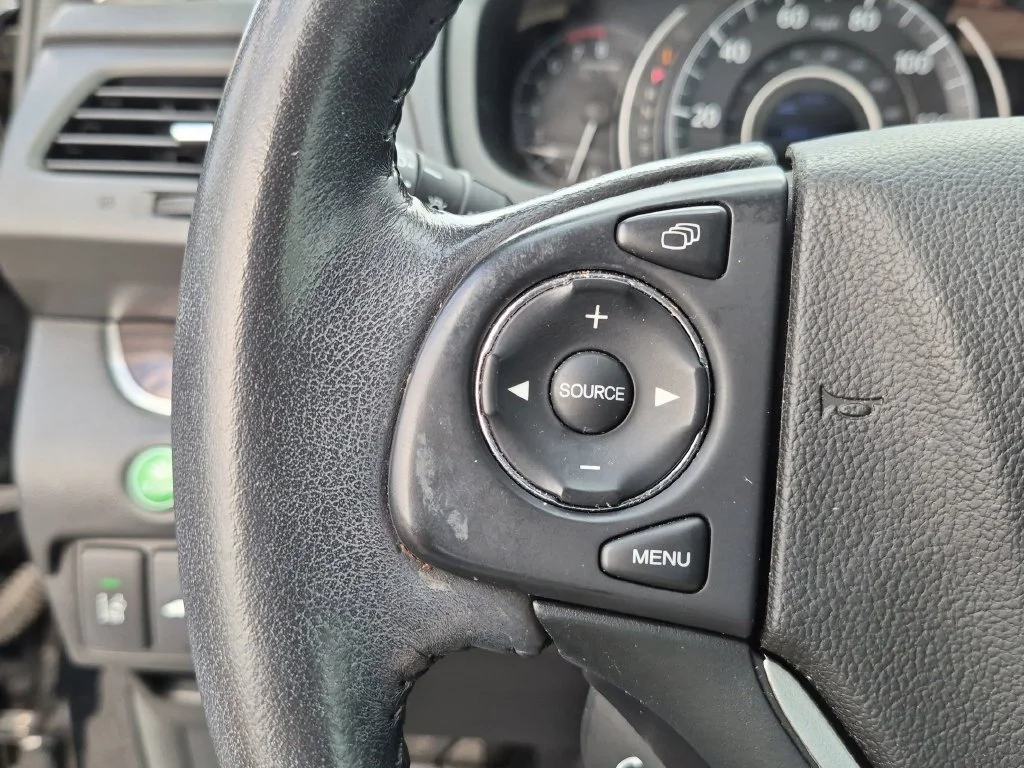 Used 2016 Black Honda Touring image 22