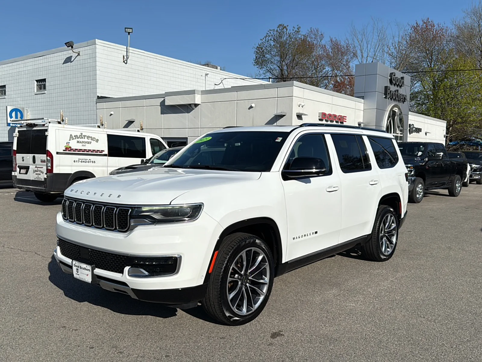 2023 Jeep Wagoneer Series III 4WD's photo