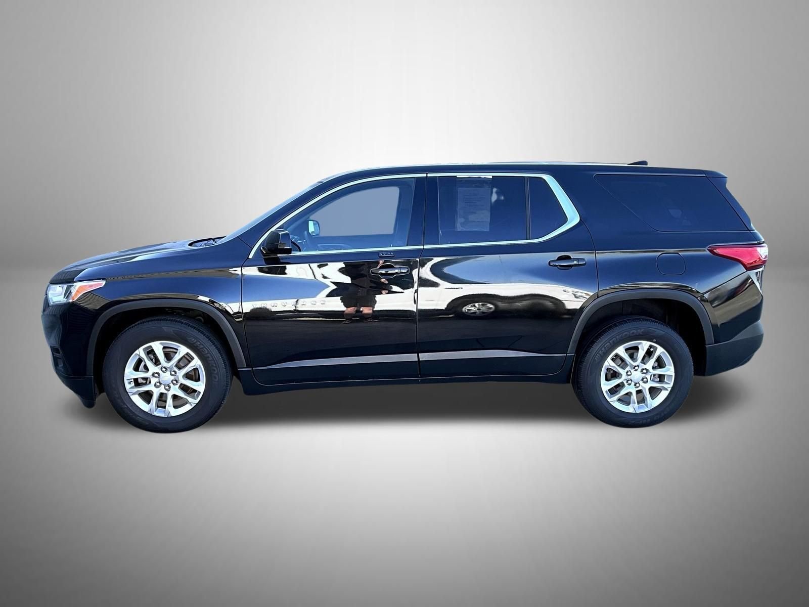 Used 2019 Black Chevrolet LS image 8