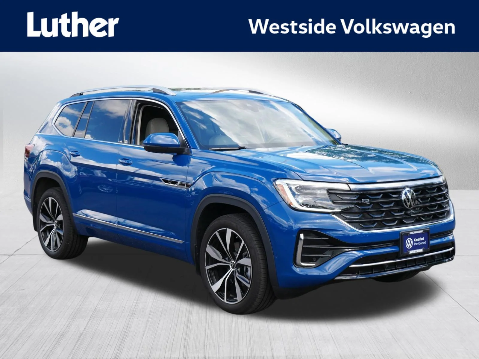 Used 2025 Mountain Lake Blue Metallic Volkswagen 2.0T SEL Premium R-Line image 1